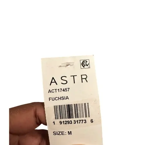 ASTR The Label Philippa Chain Strap Stretchy Sweater Fuchsia Ribbed Chain Sz M Size M