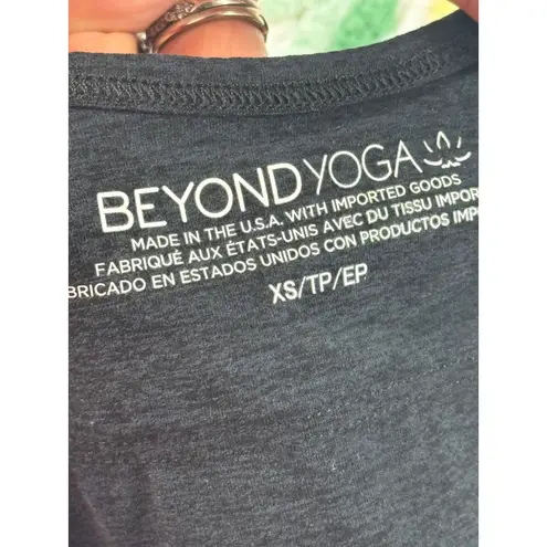 Beyond Yoga Black Racerback Cropped Tank Top Activewear XS