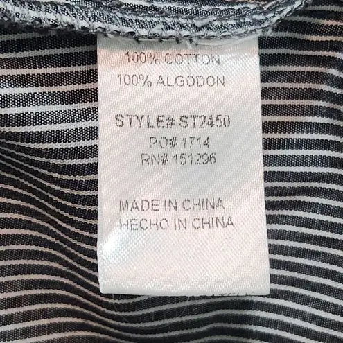 The Sang Charcoal Gray Stripe Button Down Off the Shoulder Crop Top Size Large