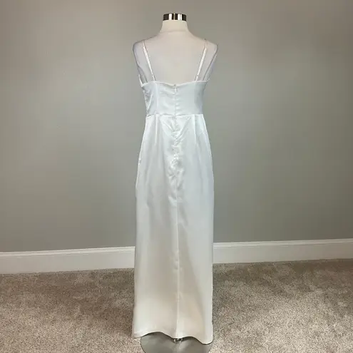 Aidan Mattox Satin Sleeveless Long Column Evening Gown White Size 8 Formal Dress