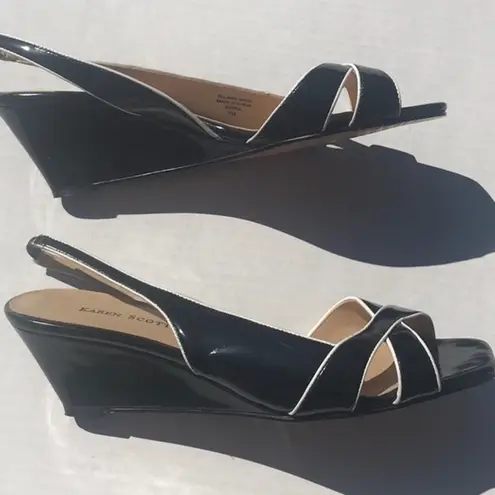 Karen Scott 3/$25🍾🍾 Black Serra Patent Open Toe Wedges