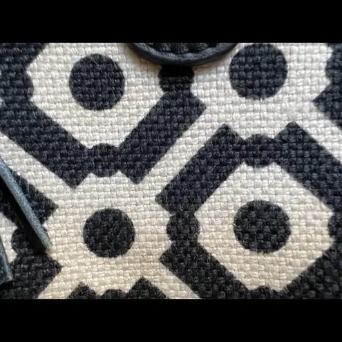 Spartina 449 | linen & leather Pender wristlet