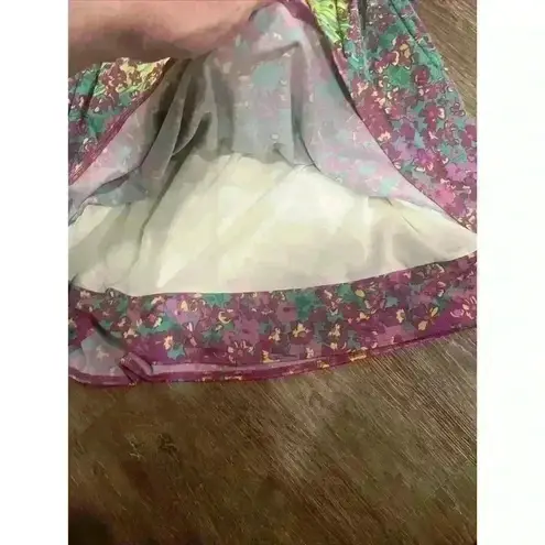 ECI Womens Floral Pull On Stretch Layered Skirt Flounce Elastic Waist Sz Medium