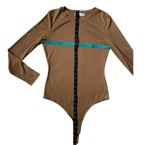 Elodie Tan Ribbed Crewneck Long Sleeve Thong Bodysuit NWOT
