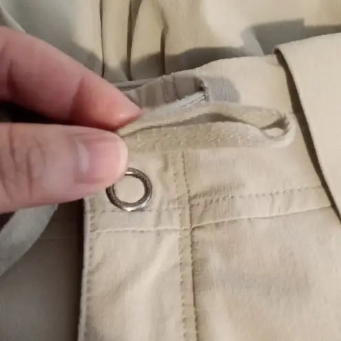 Outdoor Reaserch Ferrosi Capri Womens Hiking Outdoors Size 10 Gray