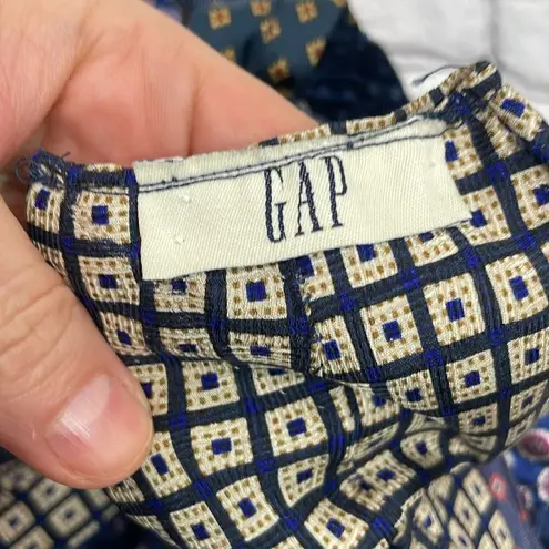 Gap  Tie made tote multicolored