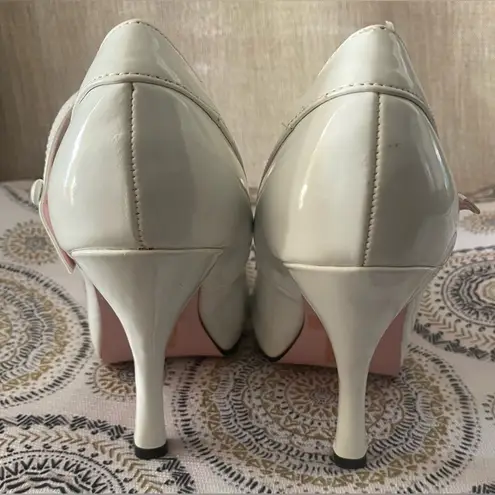 Leg Avenue Shoes By Ellie White Baby Doll Heels Size 8 New With Box