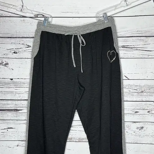 Suzanne Betro Simple by NWT Sz 1X Black - Thankful Heart Screenprint Sweatpants