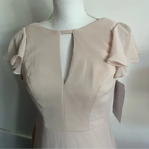 Thread by Dessy • NWT FLUTTER SLEEVE V