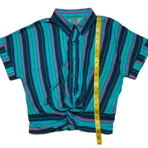 Vintage 80s Style Striped Crop Top Button