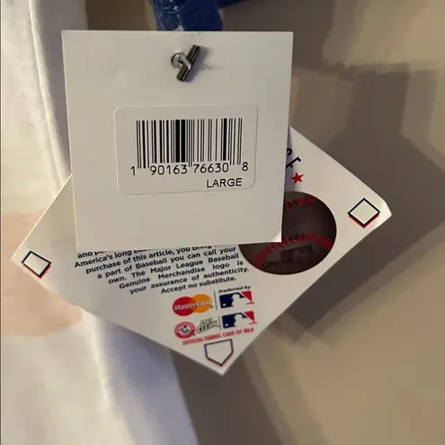 Genuine Merchandise Women’s NY METS Vee Neck Shirt NWT Size Large