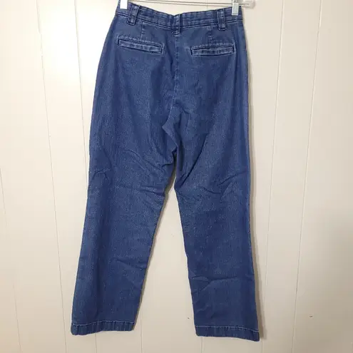 L.L Bean Women’s Classic Fit Medium Wash Denim Jeans Size 4R Blue