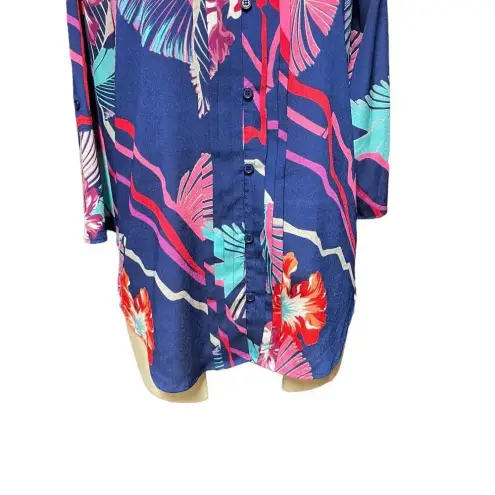 Yumi Kim Lizzie Floral Roll Tab Sleeve Top in Blue with Pink, Red, Teal Size XS