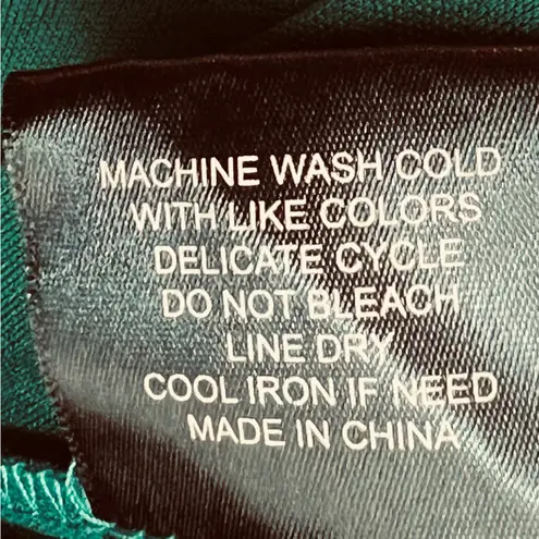 Crystal Doll Crystal Dolls Size 3 Hi-Lo Tea Length Cocktail Crochet Halter Neck Party…