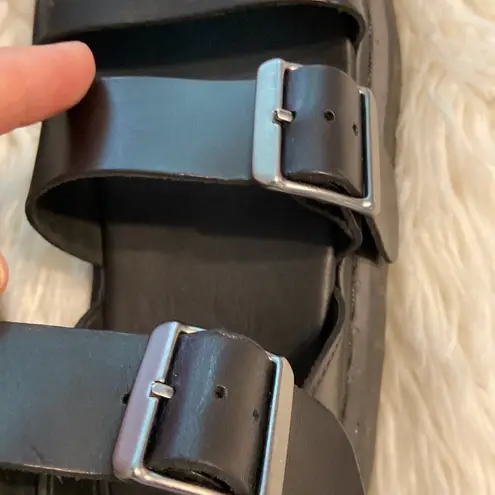 Dr. Martens  Air Whiz  Black Strappy Sandals with Buckles size 6 excellent cond