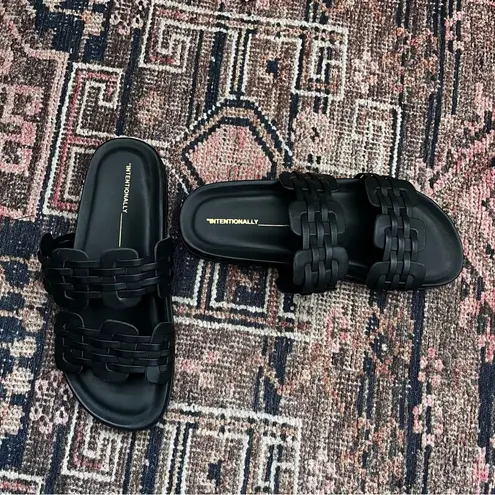 Intentionally Blank Brian Black Leather Slide Sandals 39 / US 8.5