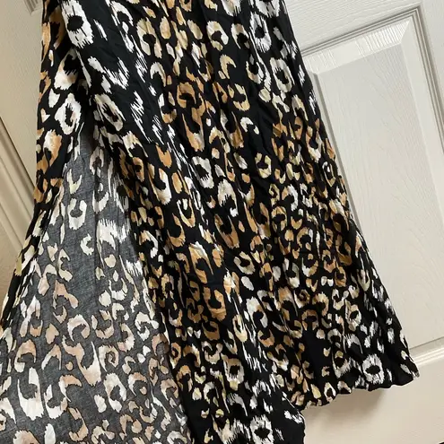 Crimson & Clover Dress" Leopard Print Maxi Dress size small Black