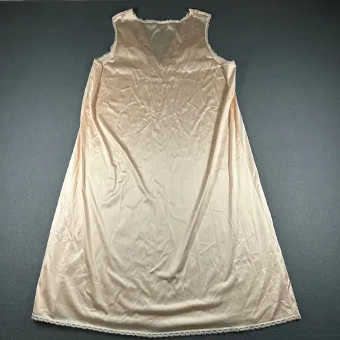 Vanity Fair Vintage Nightgown Womens Medium Ivory Lace Chemise Made USA 90s