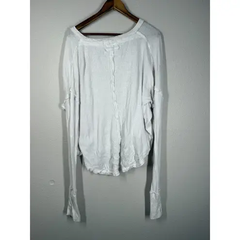 Free People  Womens White Waffle Knit Thermal Sz M Oversized Boxy Dolman Basic - Image 3