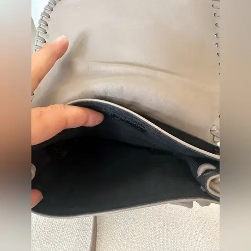 BULLOCKS VINTAGE CROSSBODY WHIPSTITCH SADDLE BAG TAUPE GRAY Brown