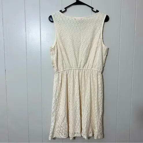 Ultra Pink Up by Beige Lace Dress Size L NWT
