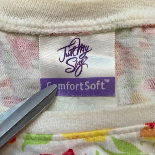 Just My Size Vintage Shirt White Fuchsia Ladybug Floral Heart Print Short Sleeve