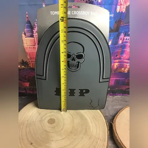 Party City Halloween tombstone crossbody RIP bag -New