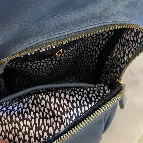 NWT SUGU Jordan Vegan Leather Crossbody Sling Bag Blue