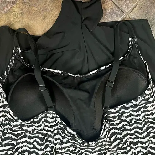 Great Lengths Zebra Tiered Ruffle Swimsuit 20 Black Size undefined