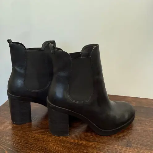 Crown Vintage Women’s after hours Chelsea black leather ankle chunky sole boot s Size 8.5