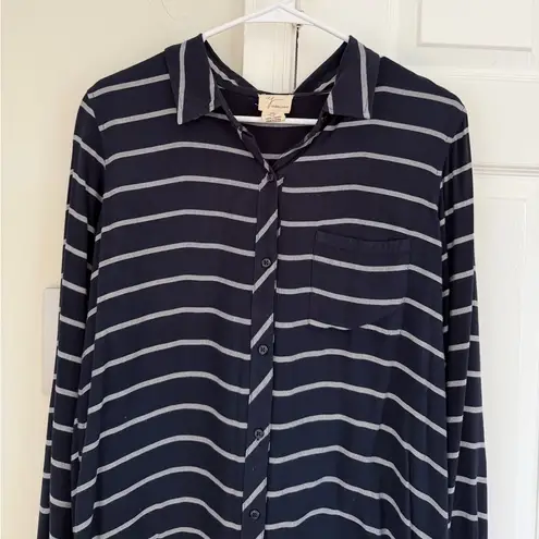 Andrea Jovine Blue Button Down Shirt Top Medium Business Casual Classic Striped