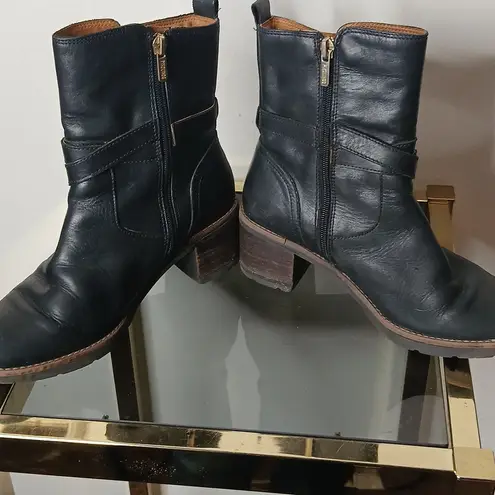 Pikolinos LLanes high heeled boots size 37