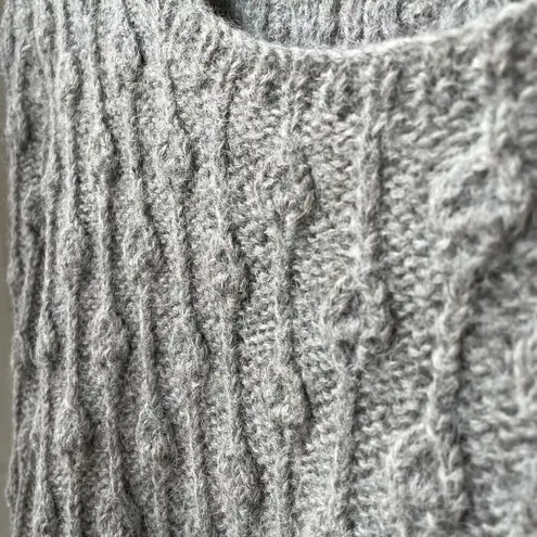 Vintage Olivia Paul 100% Alpaca Made in England Texture Knit Grey Crop Sweater L Gray Size L