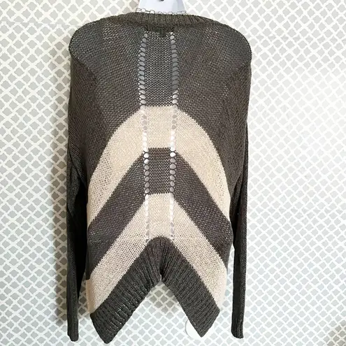 Lovestitch Love Stich Gray & Beige Chevron Print Knit Sweater, L