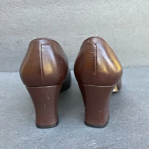 Etienne Aigner Vintage Brown Leather Pumps 7.5 Wide Horse Bit