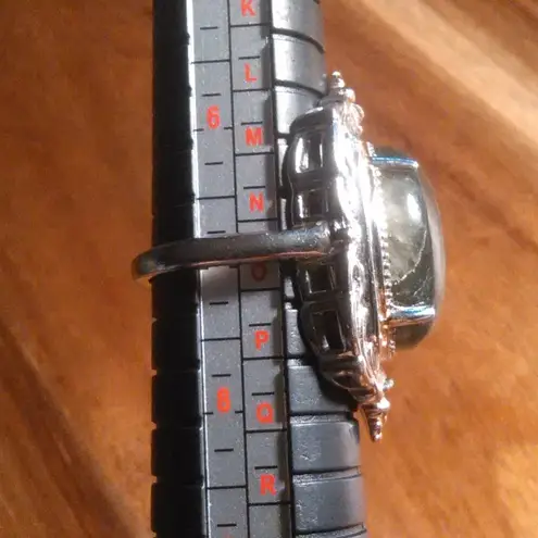 Malagasy Labradorite 18K Yellow Gold Plated and Platinum Bond Ring (Size 7)