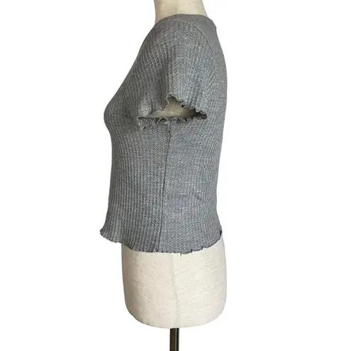 ASOS  Gray Waffle Knit Lettuce Hem Crop Top T Shirt Size 4 Casual Loungewear