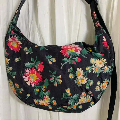 Baggu  Medium Crescent Bag Rhian Daisy Laura Ashley Brand New