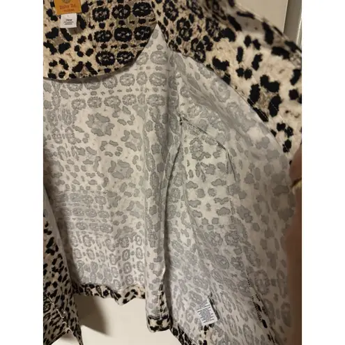 Ruby Rd Women's Top/jacket Leopard Print With Front Wooden Embellishing Sz 20W