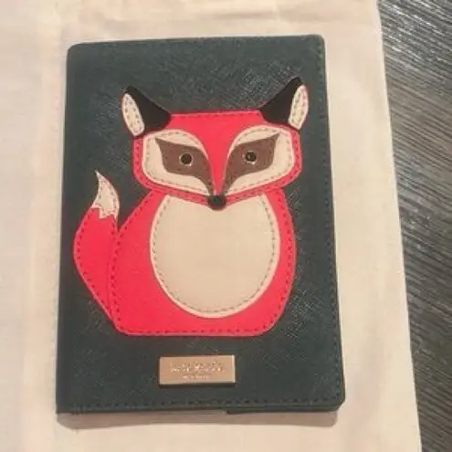 Kate Spade Forest Green Fox Passport Holder Blaze A Trail Leather - Image 2
