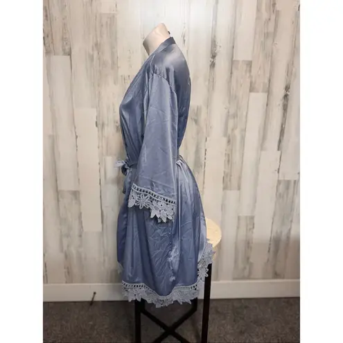 Mother of the Bride Blue Satin Lace Trim Robe Size undefined