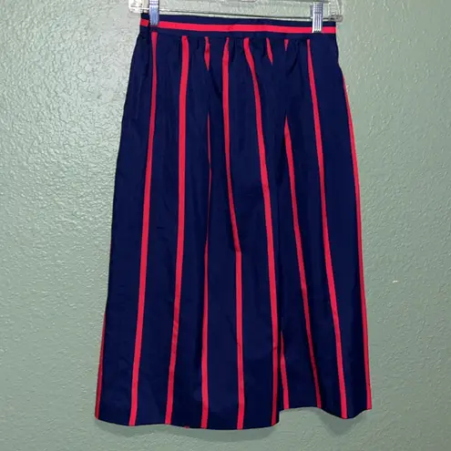 Vintage pleated midi skirt • navy blue with red stripes • modest • 70s 80s