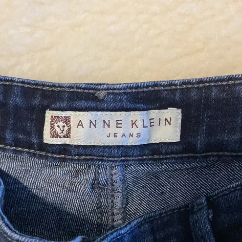 Anne Klein  Jeans size 6 preowned