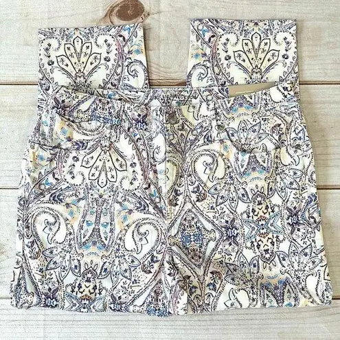 Chico's NEW Chico’s Slim Leg Crops in Fetching Paisley 5 Pocket Printed Denim Size 1P/8P