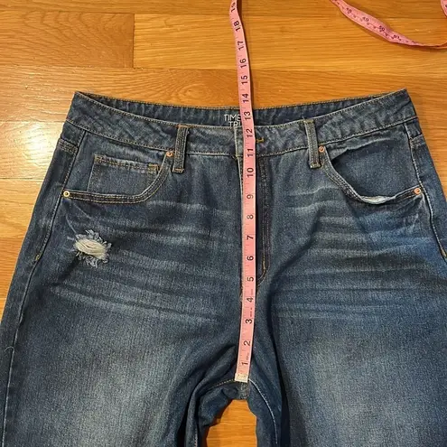 Time And Tru  dristress high rise jeans size 16 .