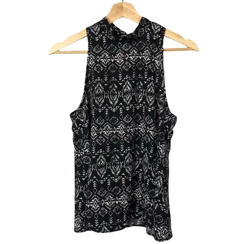 Acemi Boutique Black & White Geometric Printed High Neck Tank Top S