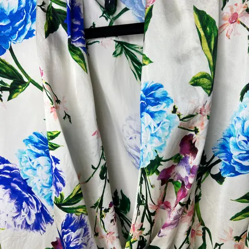 J. Dosi LA Celebrity Fashion Designer Silk Floral Long Sleeve Blouse Top Size 1 White Size M