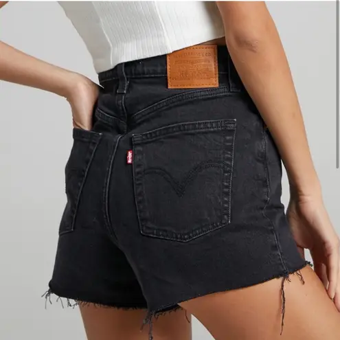 Levi's Premium Ribcage Shorts