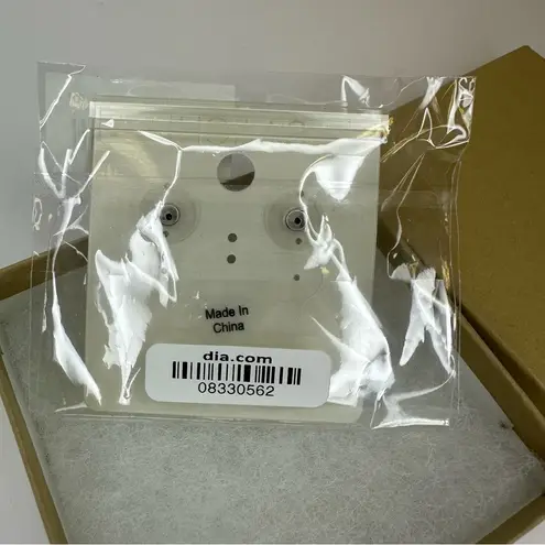 Saachi Matte Silver and Black Glass Earrings