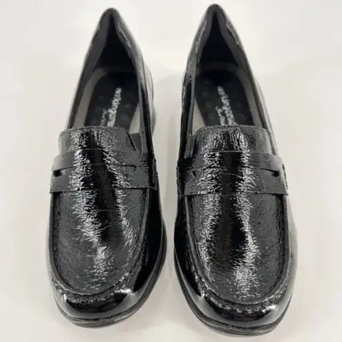 NWOT Walking Cradles Women's Crinkle Dannon Penny Loafer Shoes Black Size 7.5